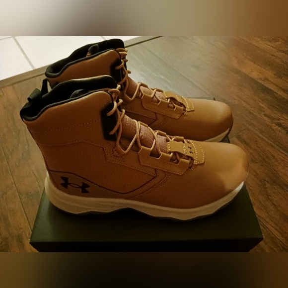 Men\'s Under Armour Brown High-Top Boots